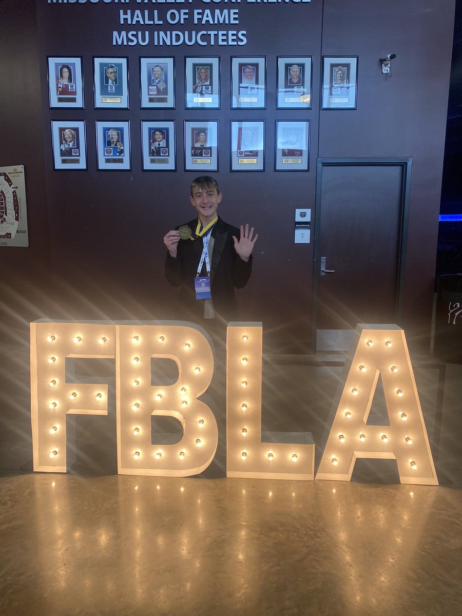 STJfbla's tweet photo. Huge congrats to Freshman Johnny Perkins for making it up on the big stage at the State FBLA Leadership Conference and placing 5th in Introduction to Business Communication! #StjFBLAsuccess 
@stjKristinLorts https://t.co/at9FmrO9mR