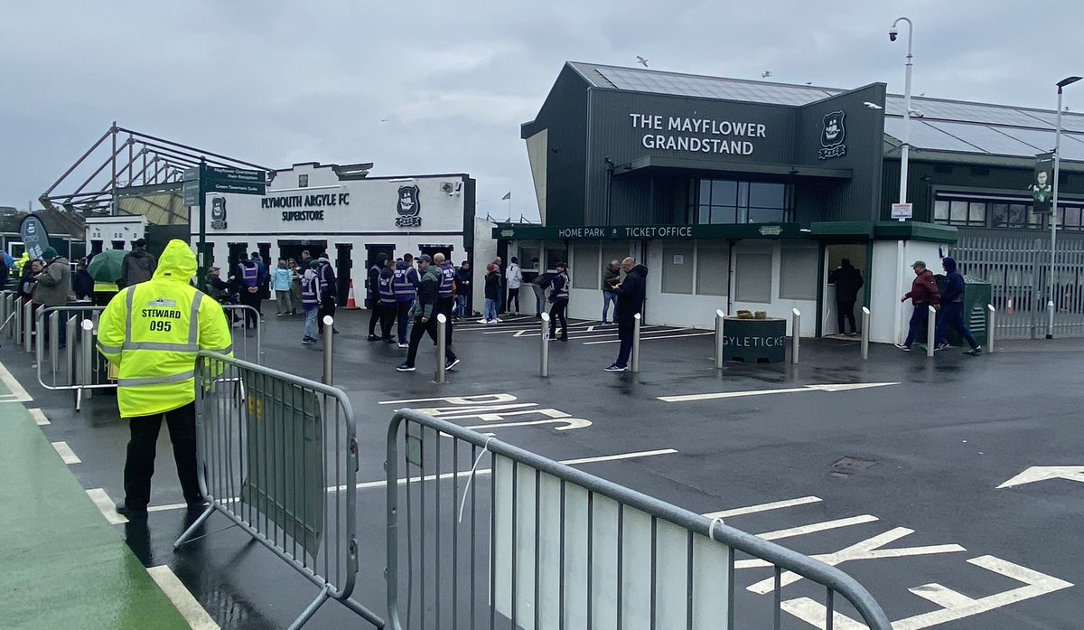 Trevor__Davis's tweet photo. Oh, go on then! #pafc https://t.co/NKKSf0N11a