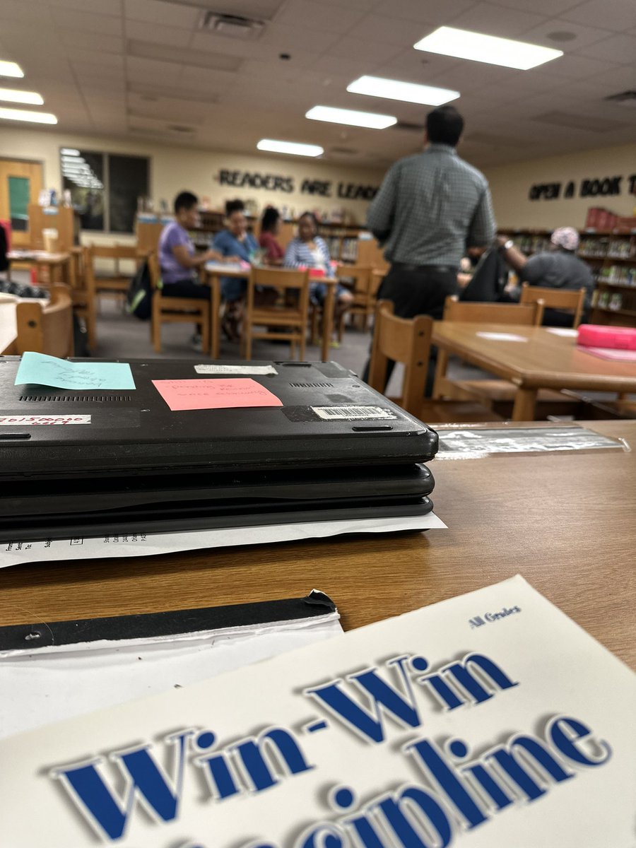CatalinaES_OCPS's tweet photo. Dedicated Catalina teachers and Admin here on a Saturday sharpening their skills and learning new strategies! Kagan Win- Win training Day ✌🏼 #kagan #winwindiscipline https://t.co/ymgLdIfZGS