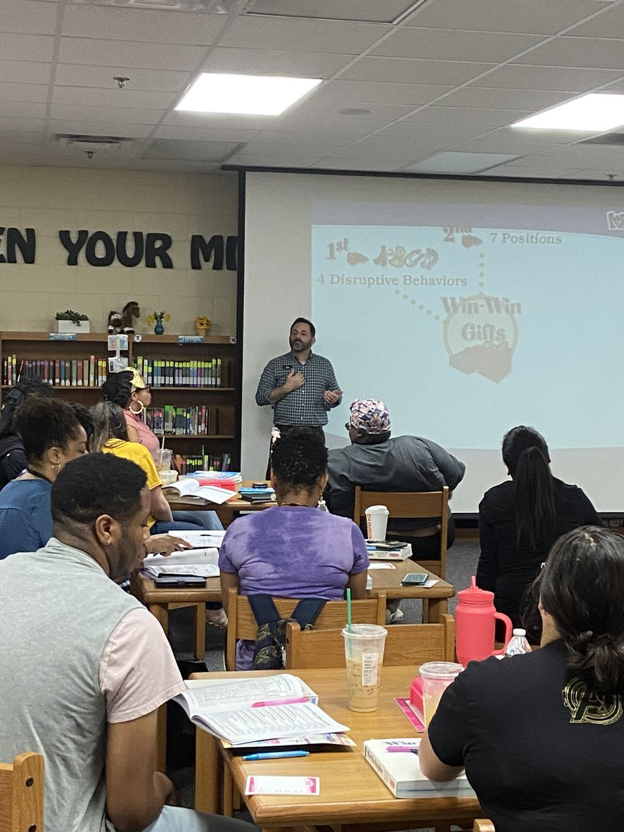 CatalinaES_OCPS's tweet photo. Dedicated Catalina teachers and Admin here on a Saturday sharpening their skills and learning new strategies! Kagan Win- Win training Day ✌🏼 #kagan #winwindiscipline https://t.co/ymgLdIfZGS