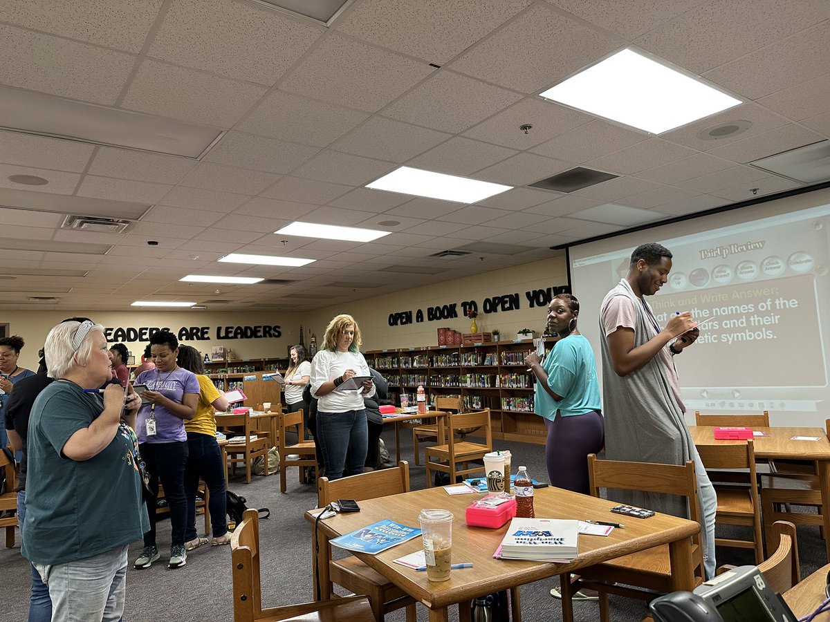 CatalinaES_OCPS's tweet photo. Dedicated Catalina teachers and Admin here on a Saturday sharpening their skills and learning new strategies! Kagan Win- Win training Day ✌🏼 #kagan #winwindiscipline https://t.co/ymgLdIfZGS