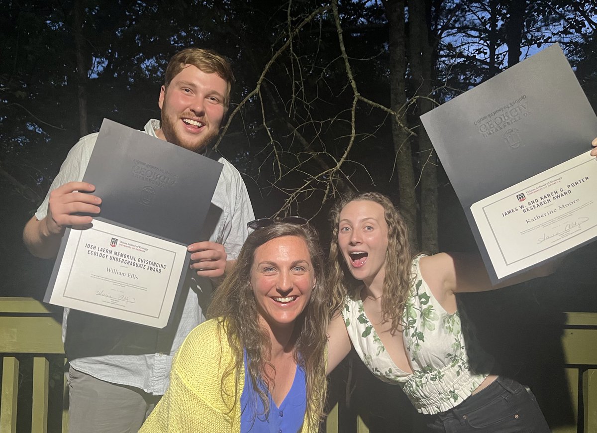 Congrats to <a href="/sillEWilly/">Will E</a> and <a href="/katherinem939/">Kate Moore</a>! They both won <a href="/UGAEcology/">Odum School of Ecology (no longer monitored)</a> undergraduate awards recognizing their outstanding research  and/or service to the school. I am so so proud of them both and am lucky to be their research mentor. <a href="/ByersEcologyLab/">Byers Ecology Lab</a>