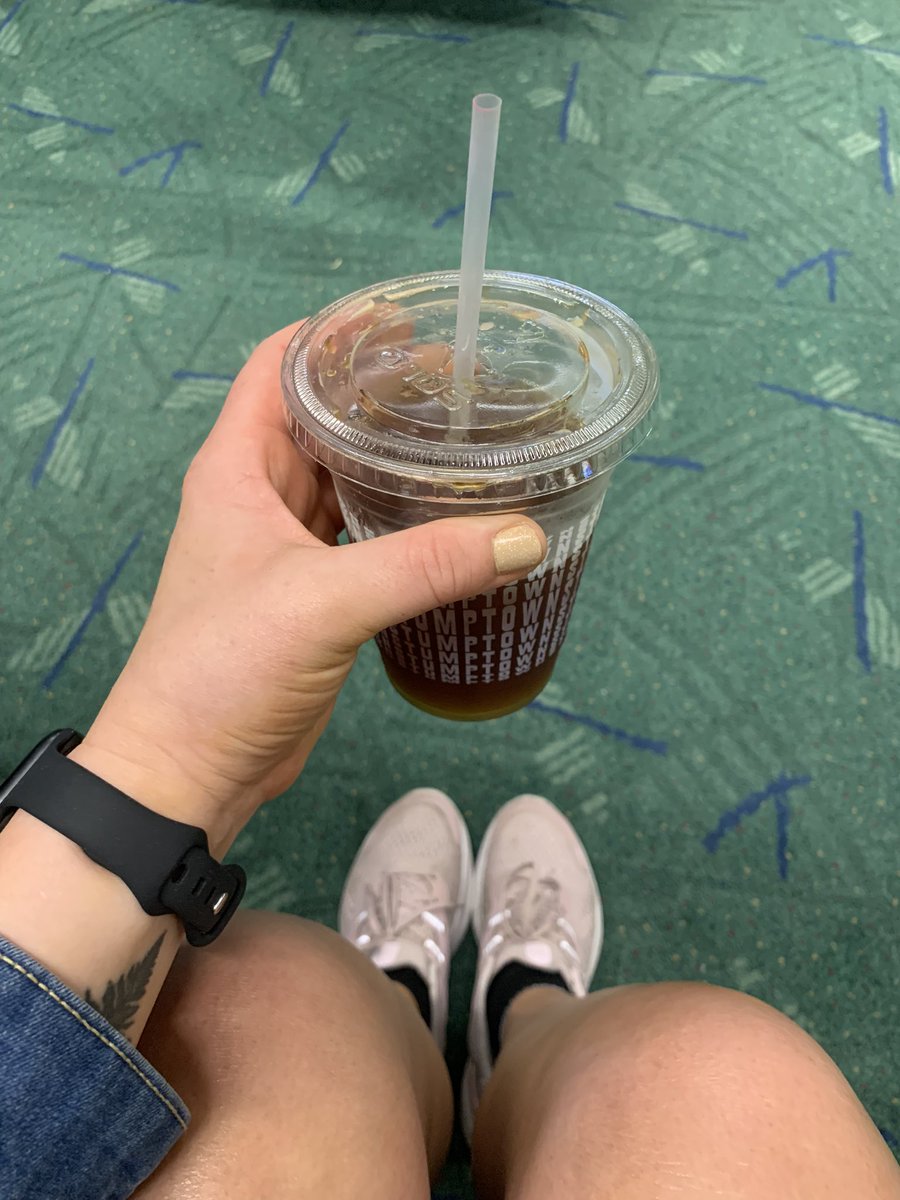 melwhyissa's tweet photo. Another one. 👏☕️@flypdx @stumptowncoffee https://t.co/1KA3oFOt5K