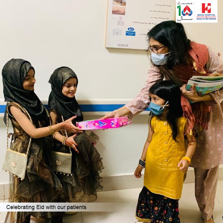 IHHN_PK's tweet photo. Our volunteers and well-wishers join our staff to celebrate Eid with our patients making it special and most memorable Eid for them and their families.
Donate online at: https://t.co/2K1Jw8lbqv
#UmeedHainAap #IndusAikUmeed #IHHN #IndusHospitalHealthNetwork #ZakatforIHHN https://t.co/KfnK94W6US
