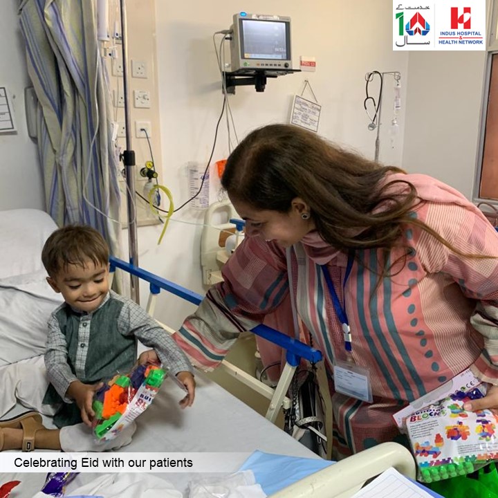 IHHN_PK's tweet photo. Our volunteers and well-wishers join our staff to celebrate Eid with our patients making it special and most memorable Eid for them and their families.
Donate online at: https://t.co/2K1Jw8lbqv
#UmeedHainAap #IndusAikUmeed #IHHN #IndusHospitalHealthNetwork #ZakatforIHHN https://t.co/KfnK94W6US