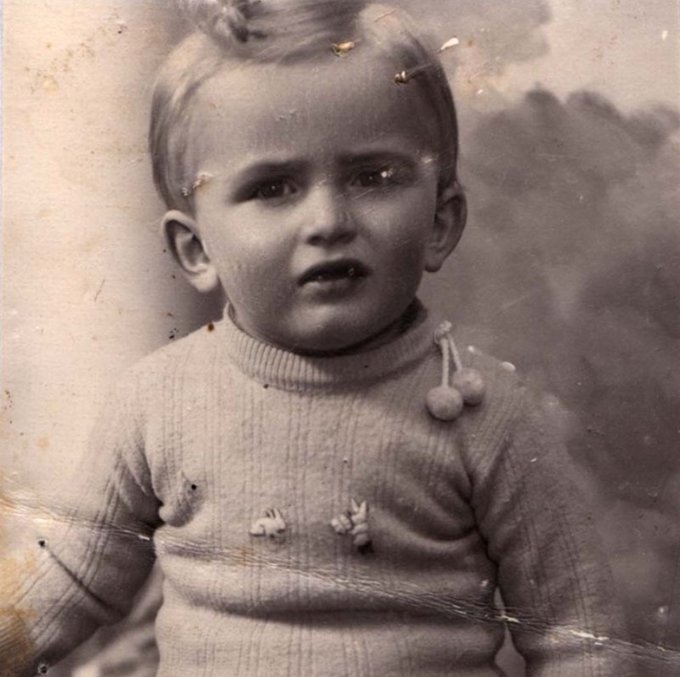 AuschwitzMuseum's tweet photo. 22 April 1938 | A Hungarian Jewish boy, Gyuszi Ivan, Goldberger was born in Katymár.

In June 1944 he was deported to #Auschwitz and murdered in a gas chamber. https://t.co/N7yhvu9JT2