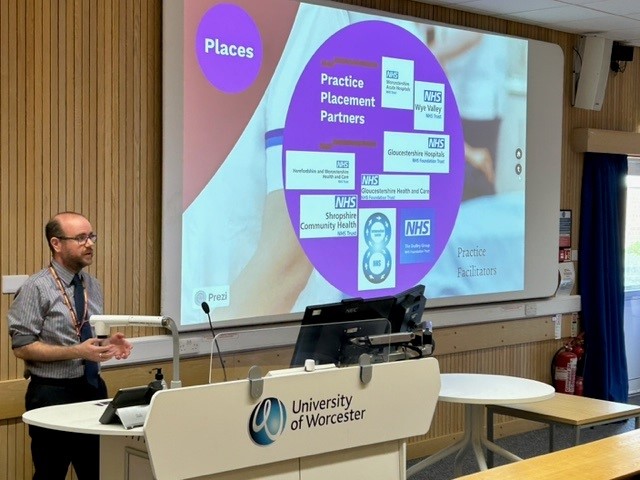 UoW Three Counties School of Nursing of Midwifery tweet media