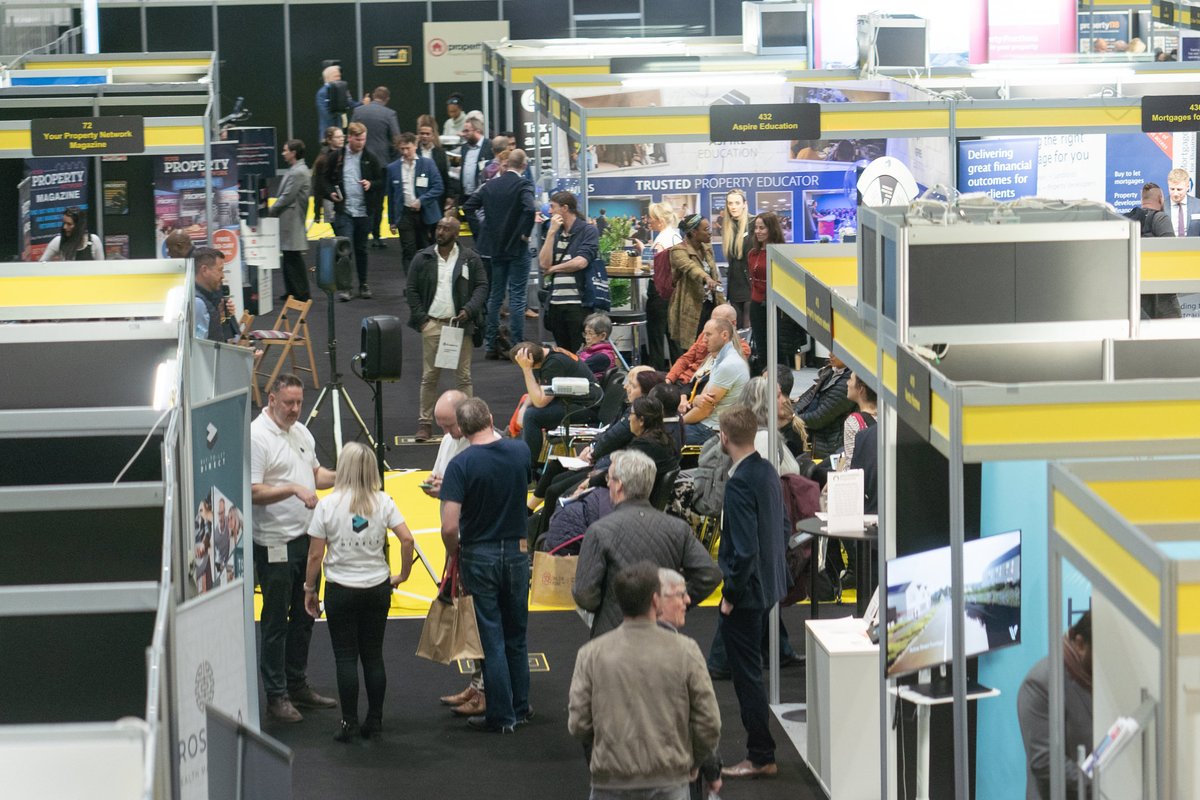 Investor_Show's tweet photo. 3 hours to go. Still busy down at the property investor Show

https://t.co/76QbHWBfLt https://t.co/anRbWCA0pg