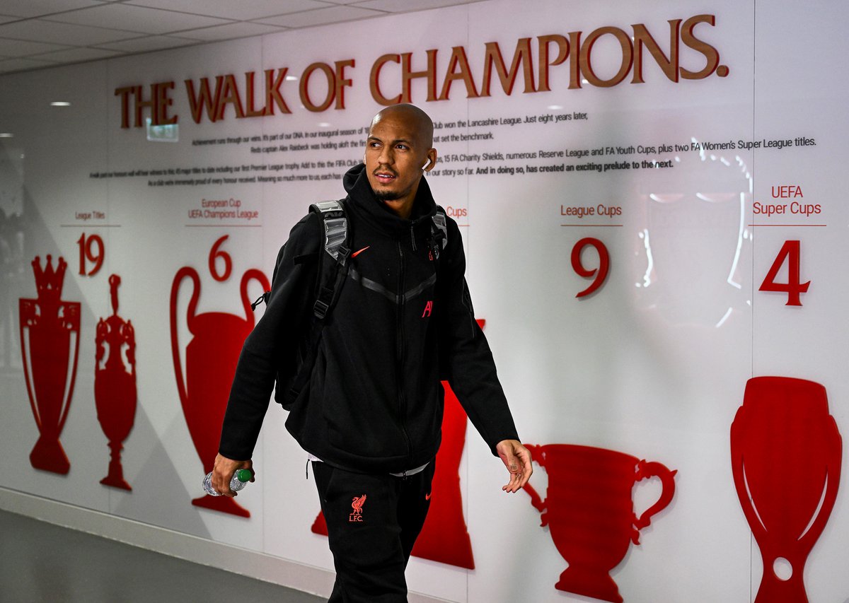 LFC's tweet photo. Forest focus 👀 

#LIVNFO https://t.co/34Mx8faamq