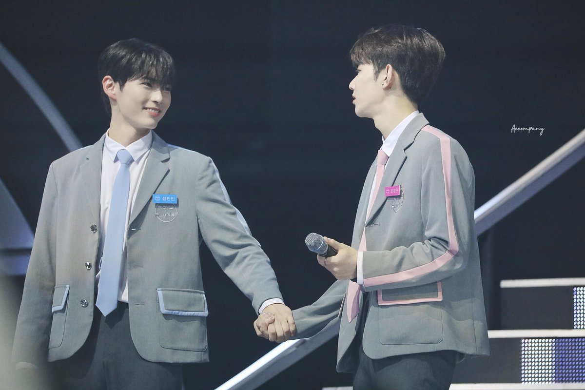 Accompany_bn's tweet photo. 230420 파이널 

💕

#장하오 #ZHANGHAO  #章昊 #성한빈 #SUNGHANBIN  #보이즈플래닛 #BOYSPLANET #ZB1 #빈늘 https://t.co/j9XgSLPT5I