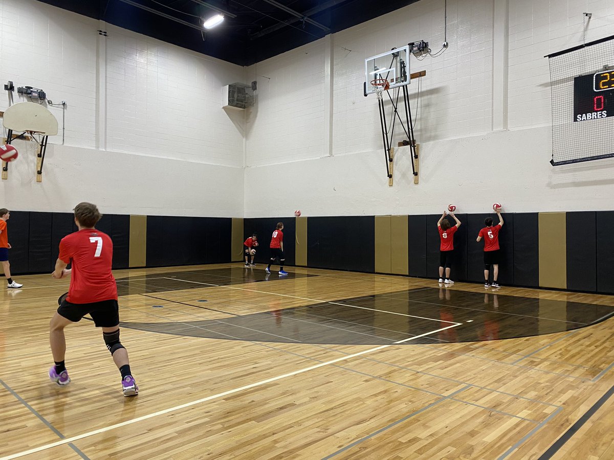 Today is a good day for some Volleyball! Go get it JV1 at Streamwood Invite #volleyballislife <a href="/HuntleyVB/">Huntley Volleyball</a>