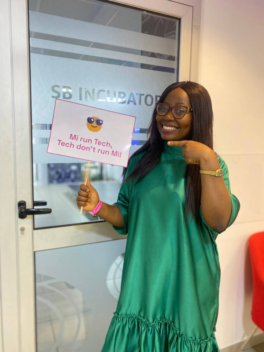 EmefaDuah's tweet photo. How are you spending your Saturday?

Me: 
@SheCodeAfrica
#SCAinGhana #SheCodeAfrica #SCACommunityConnect https://t.co/XZksAeeLgT