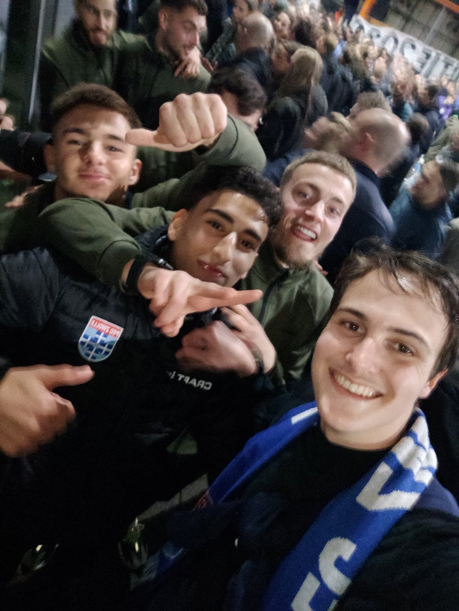 jelmerbosscher's tweet photo. KKD? Been There, Done That! 💙

PEC Zwolle '22-'23 💚

#DesespereertNimmer https://t.co/M4Kvt1nouE