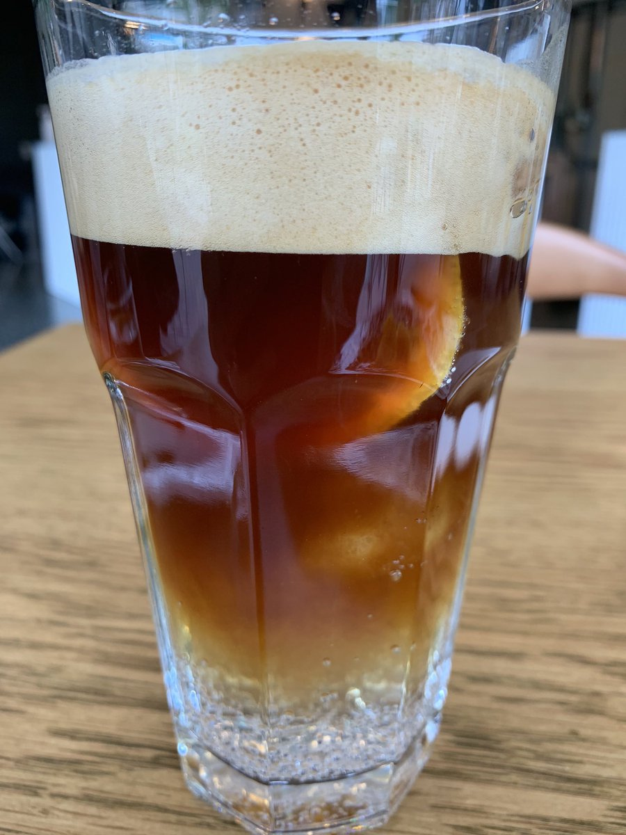 oomori_cafe's tweet photo. \\スタッフランチ情報//
#池上会館 1F「 #TryManyTimesClub 」のカフェスペース” #thymon “でランチ。チキンビンダルとバターポークの #合いがけカレー と #エスプレッソトニック を頂きました。美味いっ!これ以上の言葉はいりません(笑)是非是非お試しあれ。
今日もごちそうさまでした。 https://t.co/bSiCQLjLdW