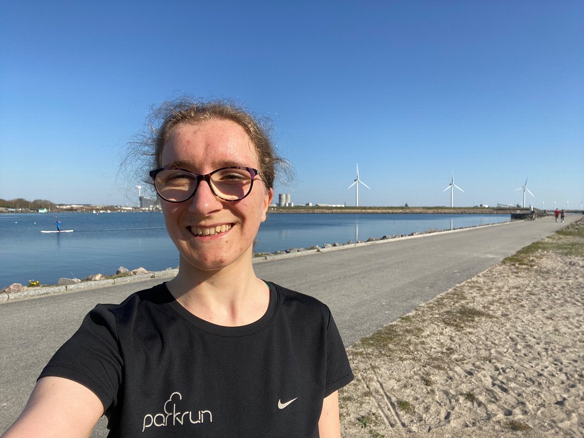 LizCh's tweet photo. Beautiful day to finally make it to #amagerstrand @parkrun in 20:41
First sub 21 min 5k for a long while, and 4 seconds off my PB 😀
#parkrun #parkrundk #amager #amagerstrandparkrun #running #5k #saturdayrun #sub21 #runningchat https://t.co/P7h65B1u2M