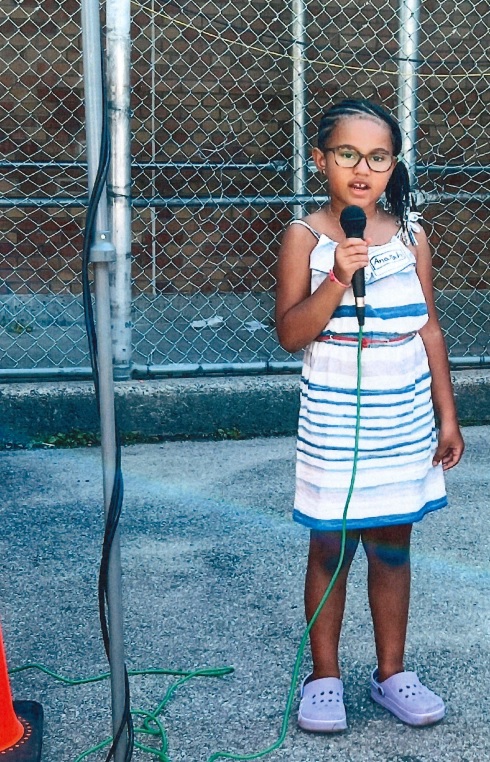 DearPOTUS46's tweet photo. After noticing a lack of recycling bins in her neighborhood, Anayah took matters into her own hands and wrote President Biden with her concerns. When @POTUS responded, Anayah was inspired to start an environmentalist club at school to advocate for a cleaner Earth #EarthDay https://t.co/IoMFcJ2YrK
