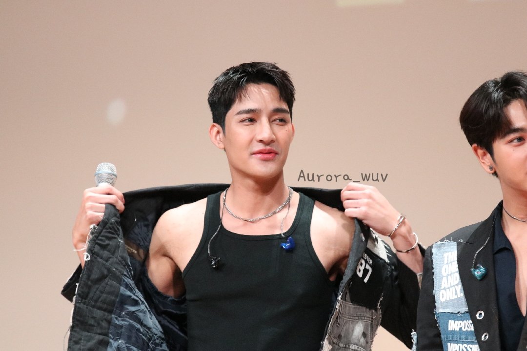 Aurora_wuv's tweet photo. 230422 GMM FANDAY FAN Meeting Preview 

우리는 Drop it like HOT HOT HOT🔥

#GMMTVFANDAY3 
#EMJDfandayxSEOUL #EarthMix https://t.co/a09cJ7Wjvi