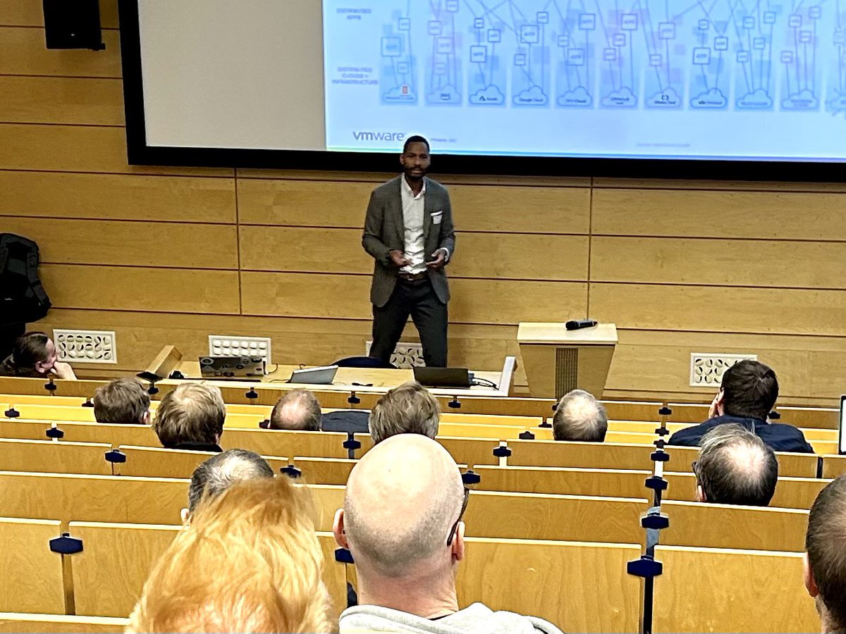Pitching the VMware value to a large Norwegian client. Great day! #vmware #lovemyjob