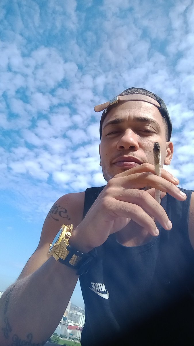 🕊️🥈😜