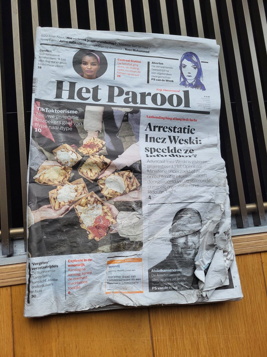 maritcupido's tweet photo. @parool @pshetparool Al zo vaak gebeld, klachten ingediend. Maar schoonouders blijven de krant niet, te laat (soms een dag!) of verkreukeld krijgen. Dat kan toch niet! Meer dan 50 jaar abonnement. #BlokkerNH #nietblij #graagnuwelreageren https://t.co/eou0t7m5mB