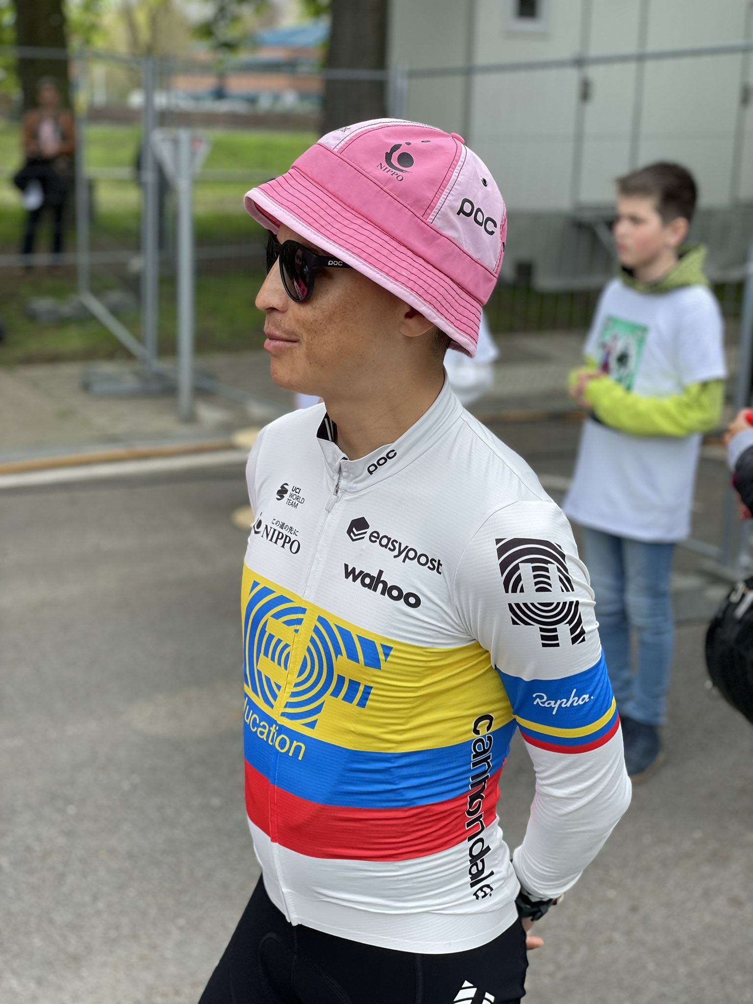 Rapha bucket store hat
