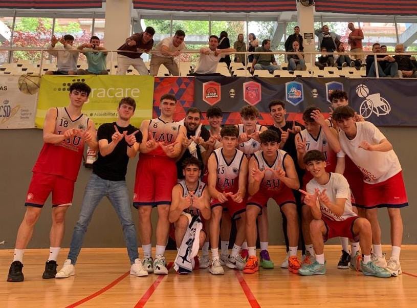 CESantNicolau's tweet photo. 🏀⛹️🏻‍♂️ RESULTATS | @cbsantfeliuenc 62 - @cel_lula JÚNIOR 3 MASCULÍ 64
📝 Tot i els més i els menys, competim al màxim per treure una victòria clau en un ambient molt complicat https://t.co/8dOc823hvf