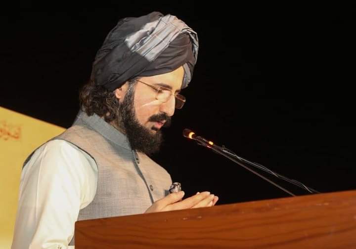 ❤… کیا حُسن ہے کہ آنکھ سے دیکھا ہزار بار….!!
❤… پھر بھی نظر کو حسرت دیدار رہ گئی…!!
#HBDSahibzadaSultan422