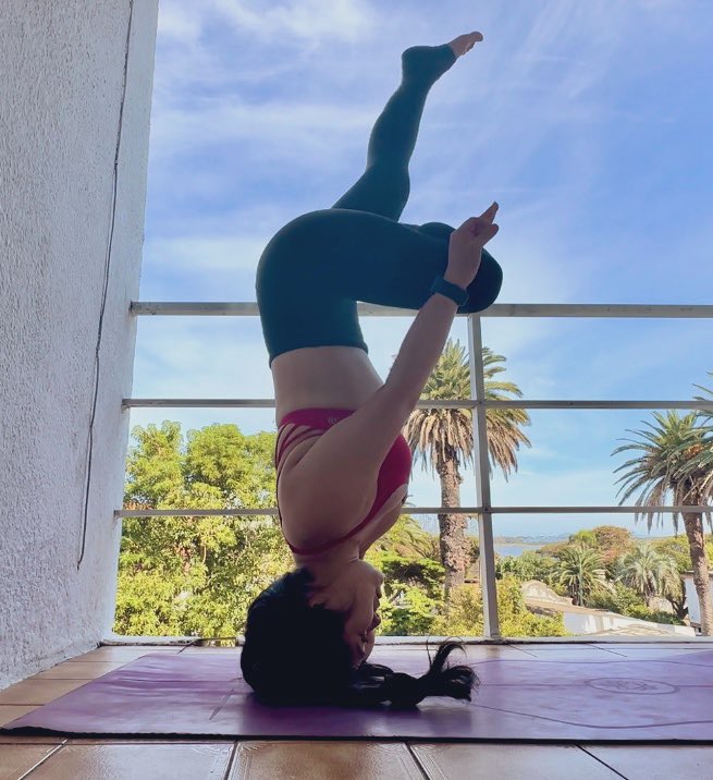 ItsStellita's tweet photo. Gm 🧘🏻‍♀️ 
Have a lovely Saturday! 💛✨ https://t.co/viffqKQpOF
