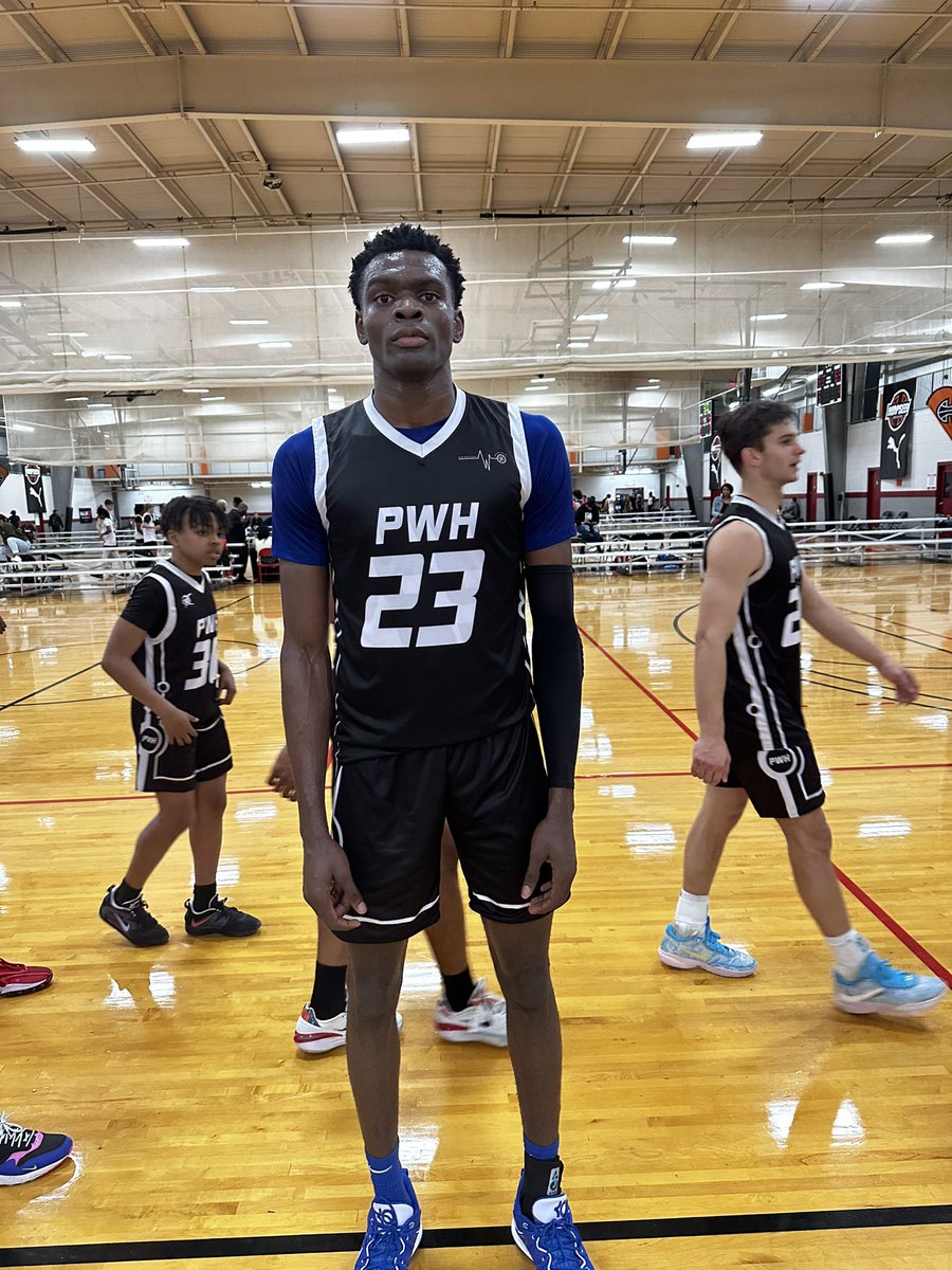 HoopSeen tweet media