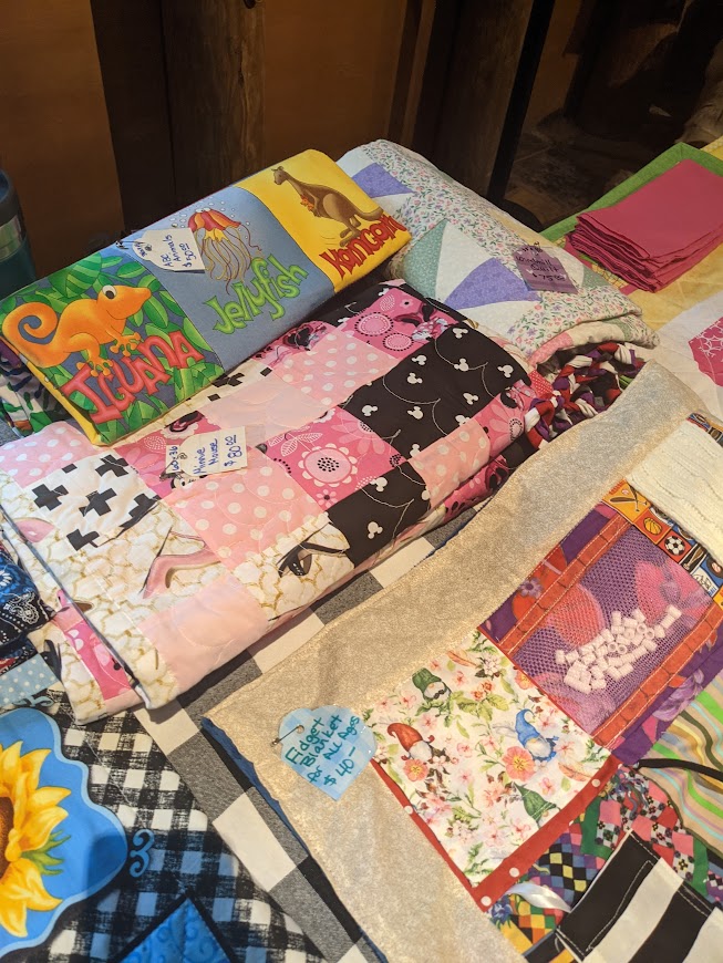 FunkCenter's tweet photo. Come see us at the Bennett Craft Fair today! Vendors such as Uniquely Debey, Handmade by Healy, the Poppin Grandma, RedHanded Trade, Wagon Track Designs, and many others will be here until 2 pm #thingstodo #cherokeecounty #Waleska #thingstodoinatl #craftfair #Earthday https://t.co/iNI3kCYuwf
