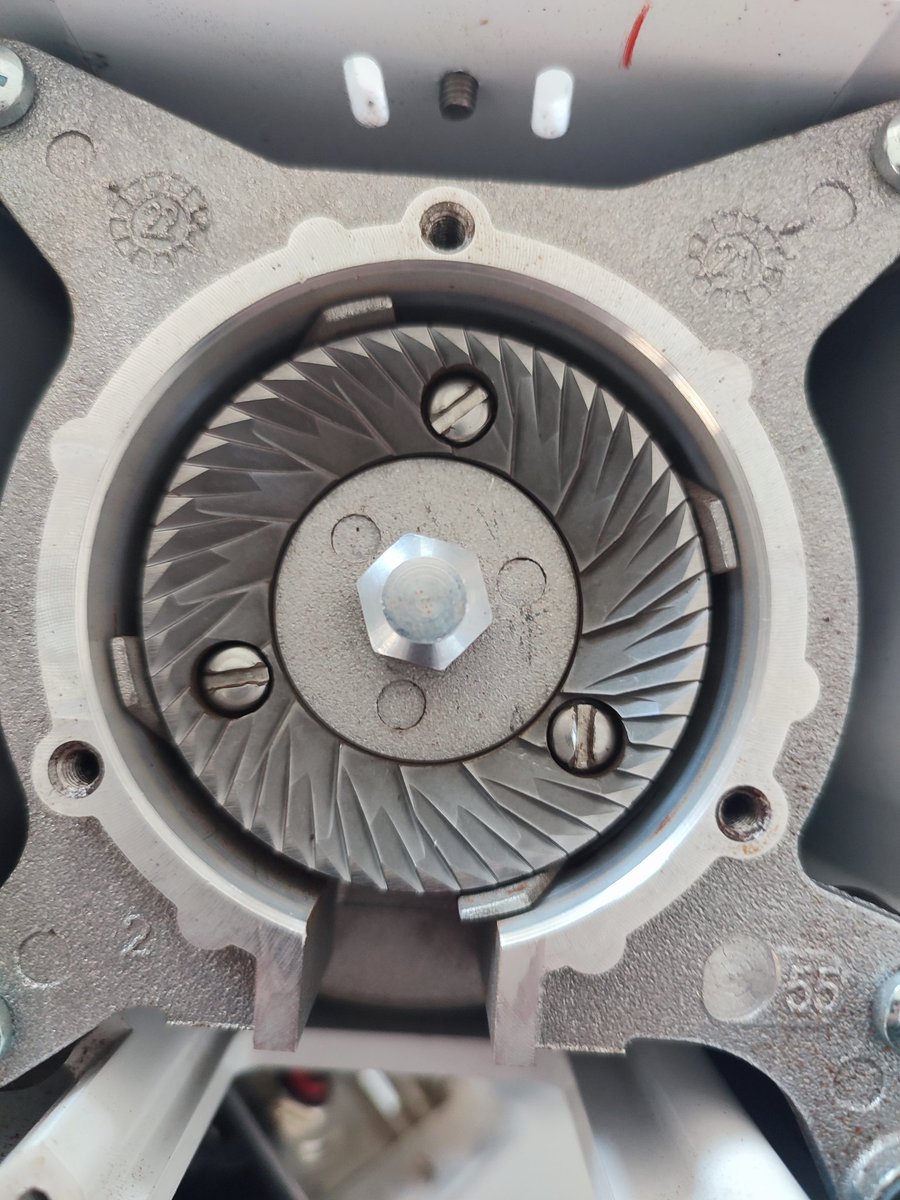 53x11DJ's tweet image. How it started, how its going.
#prede