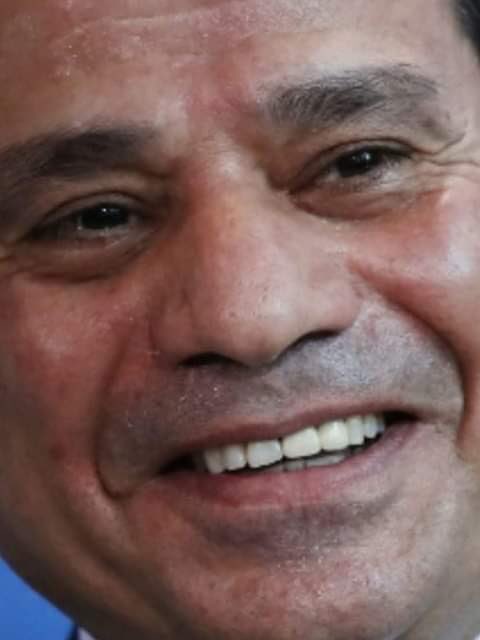omomar10095411's tweet photo. اقسم بالله #الاخوان في #مصر وجميع الدول جاتلهم صدمة مروعة لما شافوا رجوع الجنود من السودان . كان نفسهم يتقتلوا عشان يزيطوا 
بس #السيسي قطع عليهم ورزعهم الكف كالعادة 
ربنا يخليك لنا ياكبيرنا وتعلم علي قفاهم ديماً  #تحيا_مصر_وعاش_السيسي https://t.co/4vC4Tn5g9l
