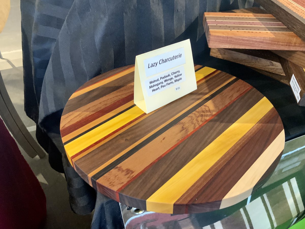 sjfmnl's tweet photo. We have some great household items here during the April 22nd St. John’s Farmers’ Market. #homedecor #sjfmnl #sjfm #homeitems #houseitems #locallymade #stjohns #supportlocal https://t.co/kASNZJqAs0
