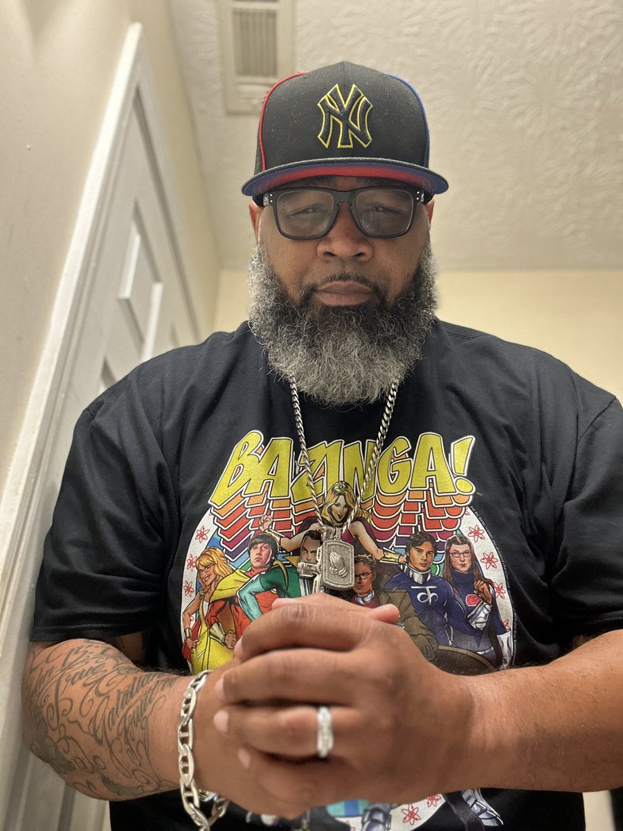 DaryleLSmith's tweet photo. Super Saturday AAU Drip
🧢👕👟💧
#Lebron20s #YankeeSnap
#MarioBro #BigBangTheory
@uncle_rjs @ahmiryoung
@FrshPhade @KidFromTheX @CallMeCoachVP @LiCkMyJs @LexxDaTurtle @mdeeeeee_ @MagMr44 @CoachWes03 @ALilBitOfEryn @Just_JeNiNE_ @IngloriousGUIDO
@kp0pkicks @rjolli007 @ManishLife_Ty @michele_kw