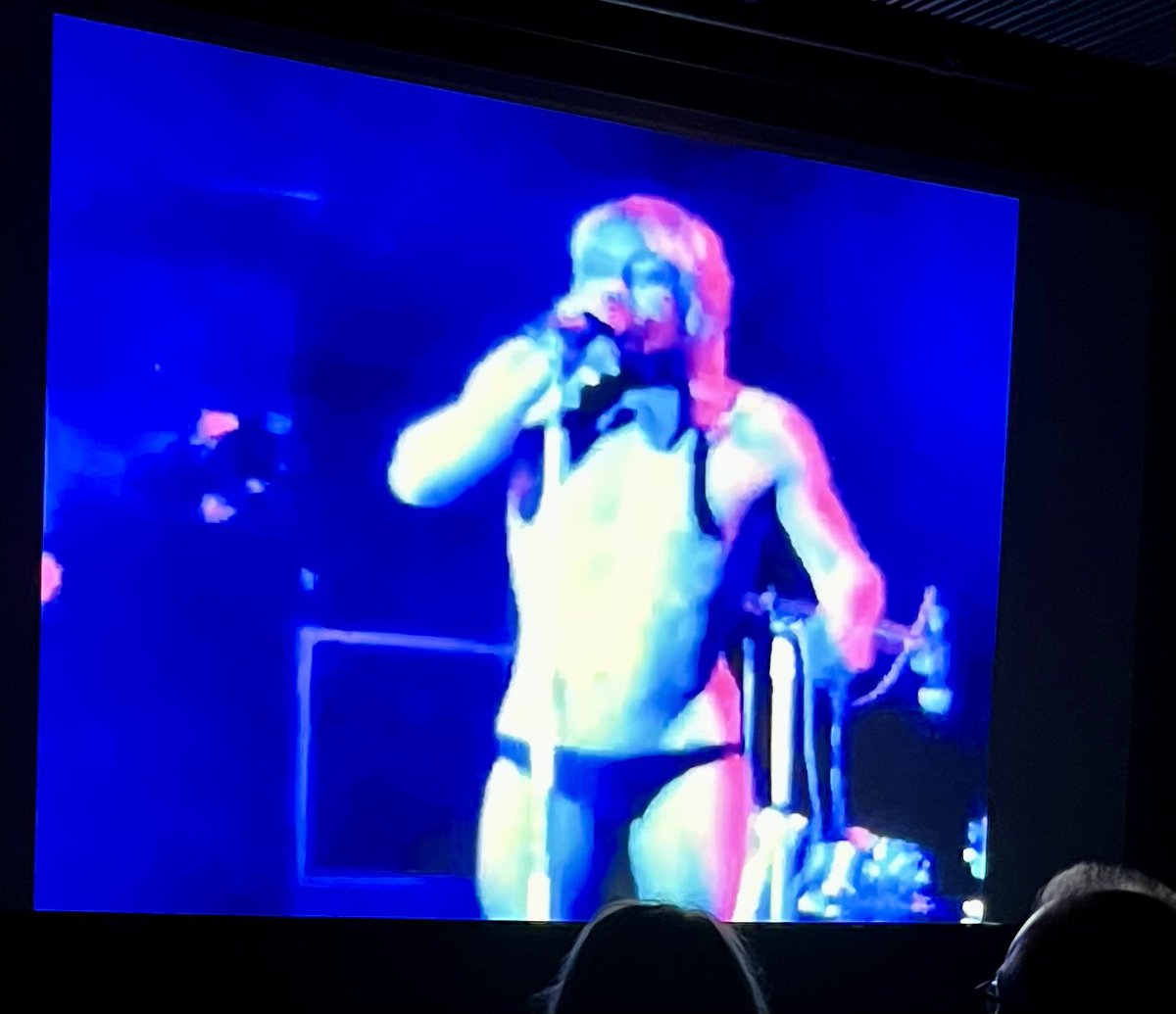 al317's tweet photo. Gisteravond #punk tijdens @InEditFestival Vanavond oa de docu over #littlerichard en een spetterende party natuurlijk in @melkweg . #ineditfestivalnl #muziekdocumentaires https://t.co/40N9gJnXzC