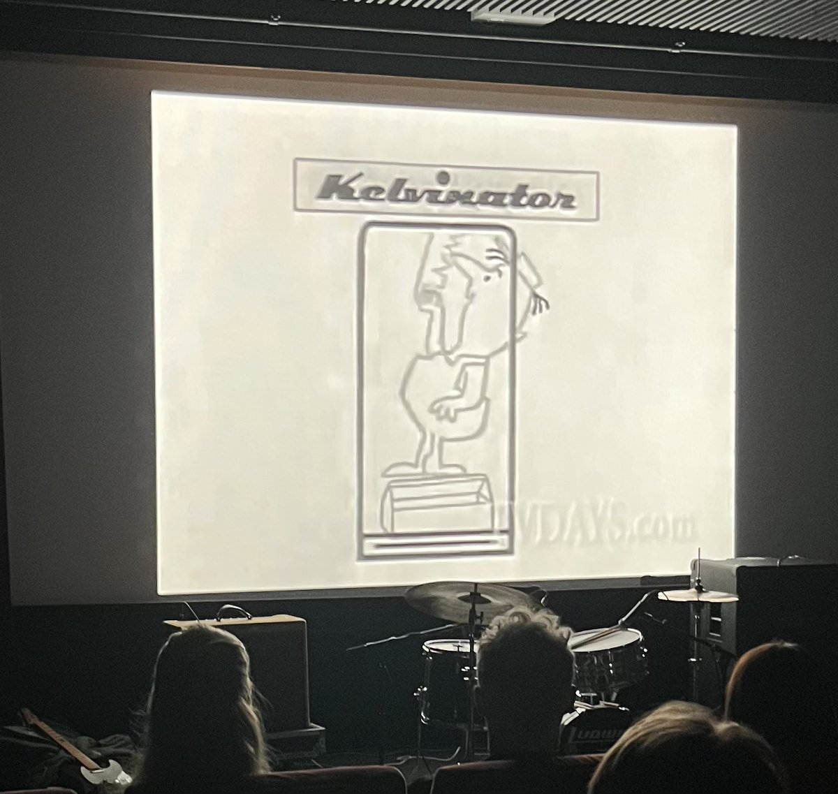 al317's tweet photo. Gisteravond #punk tijdens @InEditFestival Vanavond oa de docu over #littlerichard en een spetterende party natuurlijk in @melkweg . #ineditfestivalnl #muziekdocumentaires https://t.co/40N9gJnXzC
