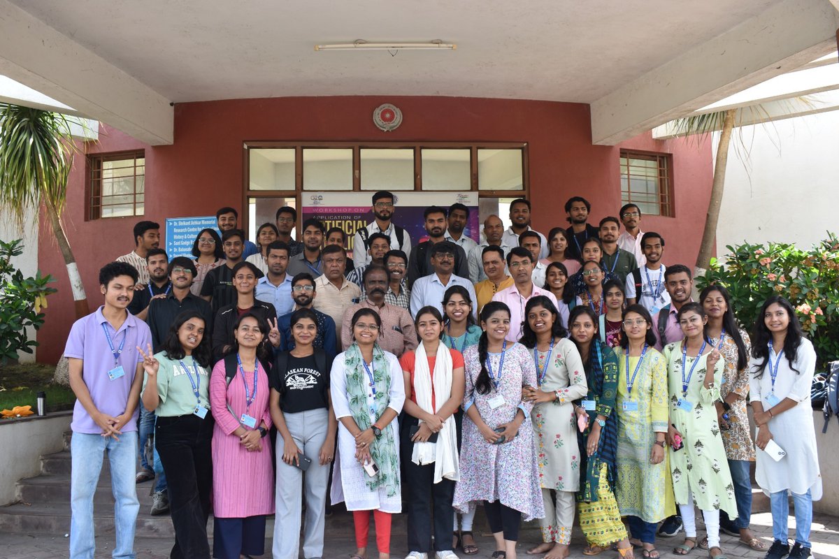 IIMC_India's tweet photo. One Day Workshop on the topic “Application of Artificial Intelligence in Journalism &amp; Media Management” was organized today at the Amravati Regional Campus of Indian Institute of Mass Communication. https://t.co/hrMSRiuZY2