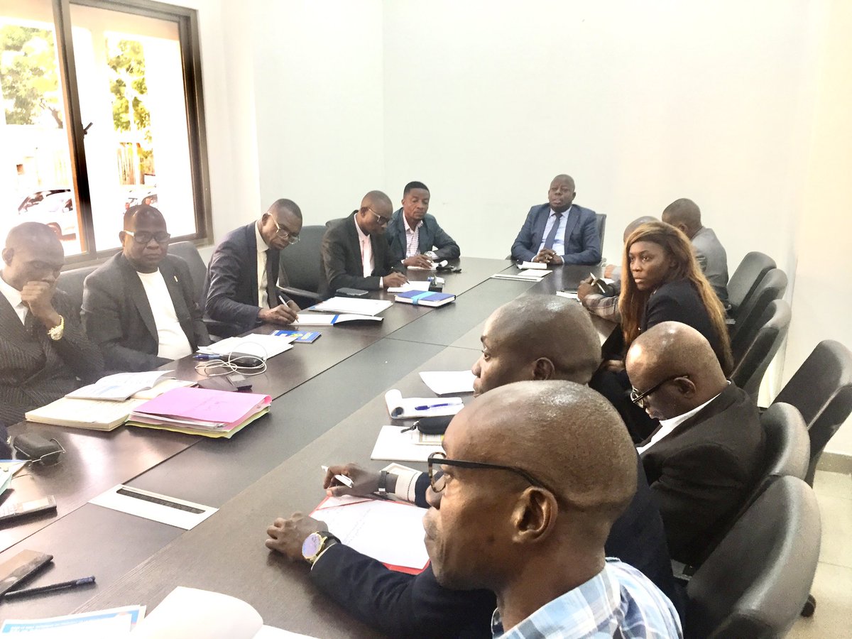 Entant que Rapporteur de la commission d’élaboration des projets visant à vulgariser la loi N• 18/018 pour apporter des réformes importantes dans le secteur Touristique en Rdc. <a href="/TourismeRDCongo/">Ministère du Tourisme de la RDC</a> . 
📸La 1 ère réunion dirigée par l Dircaba du ministre de tourisme MR Robert NGAMBI