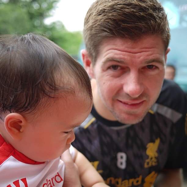 MJBank's tweet photo. พ่อกรี๊ดดดดดด
@patrickandrita
#StevenGerrard #CaptainFantastic
#AXA #KTAxa #AXALounge
#AXAexecutiveBox #AXAExecutiveBox7
#LFCvForest
#OnceARedAlwaysARed
#LFC #LFCTHS #OLSCSiam
#Liverpool
#LiverpoolWay
#YNWA
#YoullNeverWalkAlone
#YouWillNeverWalkAlone https://t.co/wliV53RiOB