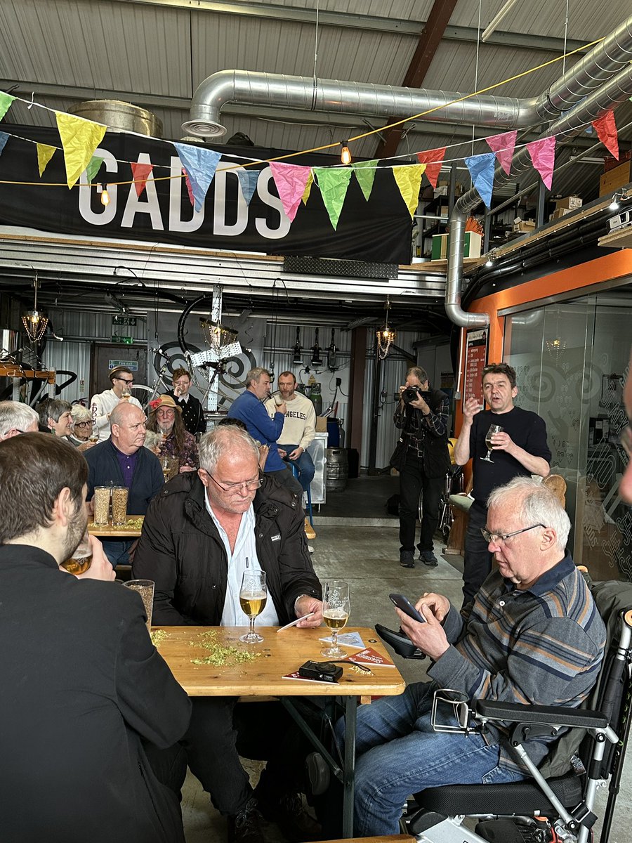 PaulRutters's tweet photo. Checking out the sustainable Earth Day IPA brewed by @RamsgateBrewery @ToastAle for #EarthDay @Ramsgatesenses #cheers #tasty 🍺 https://t.co/NvX4Q1biT2