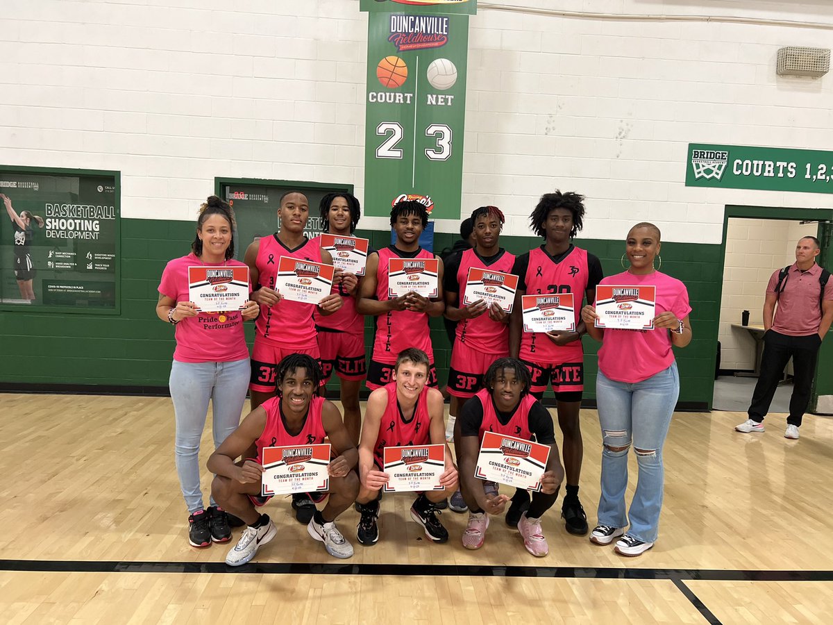 PaulQuinnWBB's tweet photo. It’s an honor to be chosen by @TexasHoopsGASO  to be team of the month!. We are blessed 😇‼️ keep working YOUNG KINGS @raisingcanes https://t.co/o6TUwFmGWO