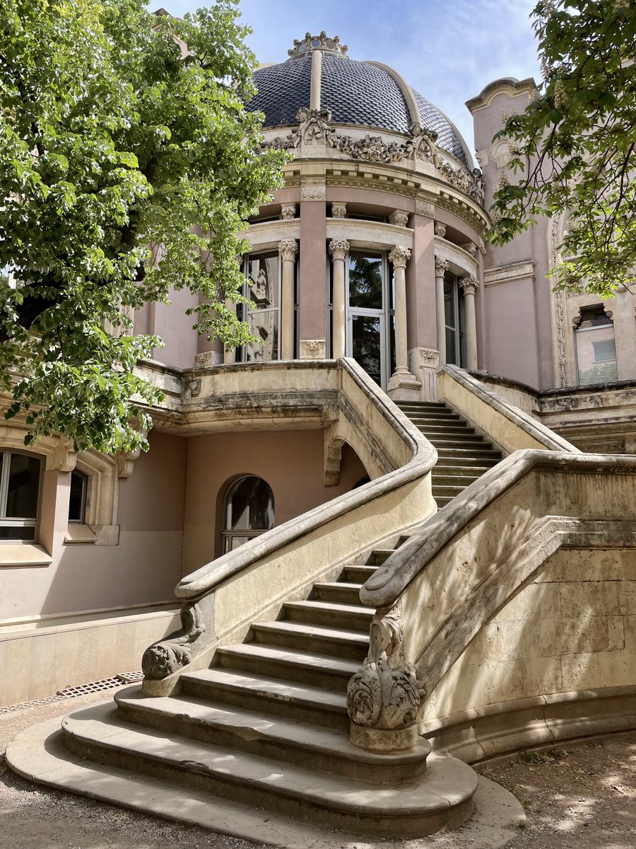 RetllModernisme's tweet photo. El Casino de #Manresa, obra d’Ignasi Oms (1906) https://t.co/YfpknTvOzn