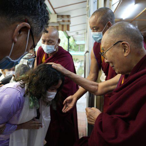 alwaysayg's tweet photo. #IStandWithDalaiLama #ChinaStopThePropaganda
#SaveTibet https://t.co/CJKefNb3AJ