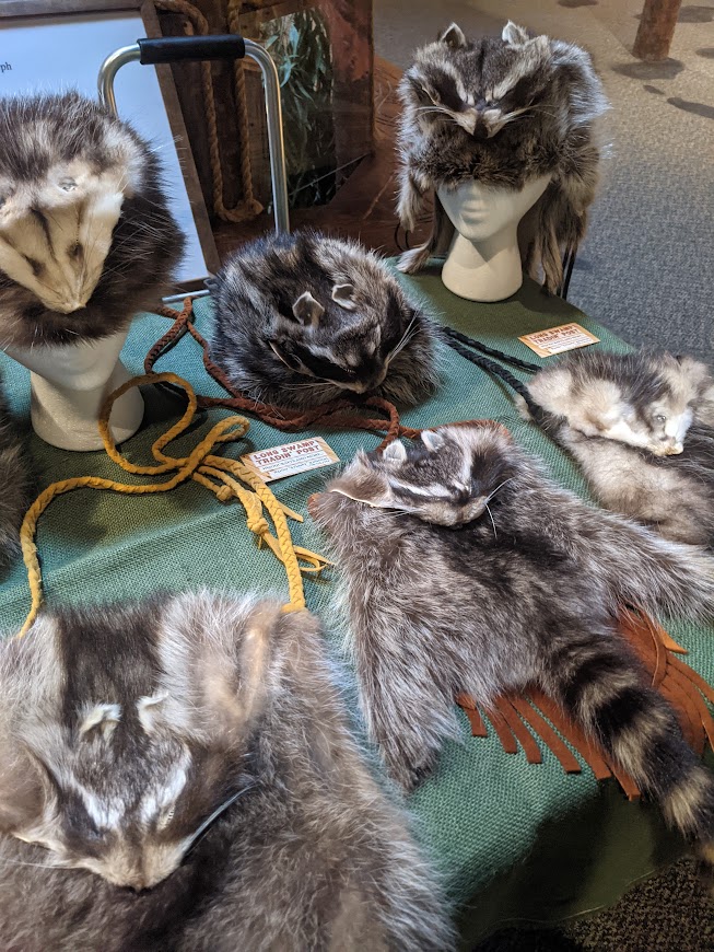 FunkCenter's tweet photo. Find some unique gifts for #Earthday2023 at #ReinhardtUniversity and the #FunkHeritageCenter ... Vendors include Georgia Rustics Candle Company, SugarMags Woodcraft, and Uniquely Debey. #shoplocal https://t.co/6bCg65X8u7