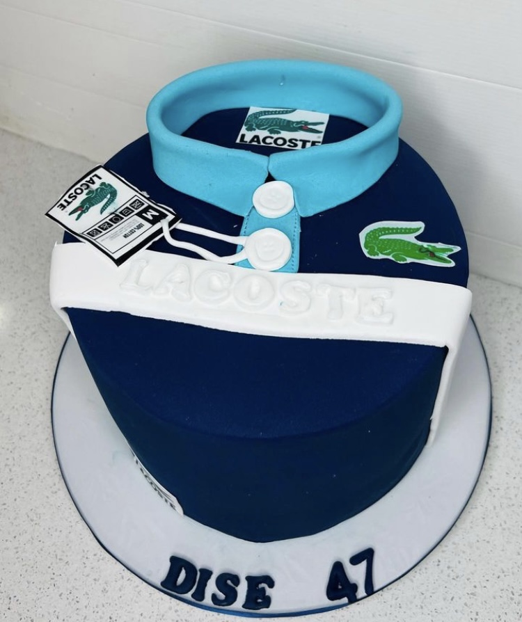 Exquisitedeluxe's tweet photo. Happy 47th birthday Dise #NedbankPolo #cakeboss #caketrends #VhuvhambadziDrive #Johannesburg #birthday #pretoria #sweettreats #buttericing #birthdaycake https://t.co/D0kQzgY4Hi