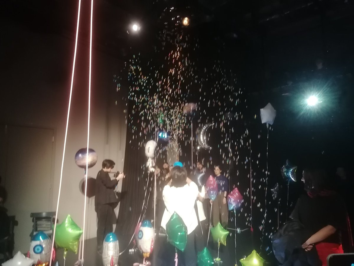 A privilege to catch the impeccable immersive-performance 'Bitter Moves Sweet Truths' <a href="/ghostandjohn/">Ghost and John</a> @huiwainokk @HiddenKeileon last night <a href="/streathamspace/">Streatham Space Project</a> 🌃 this is transdisciplinary art at its most enthralling - it's on for one more night tonight, do go catch it if you can!! ✨