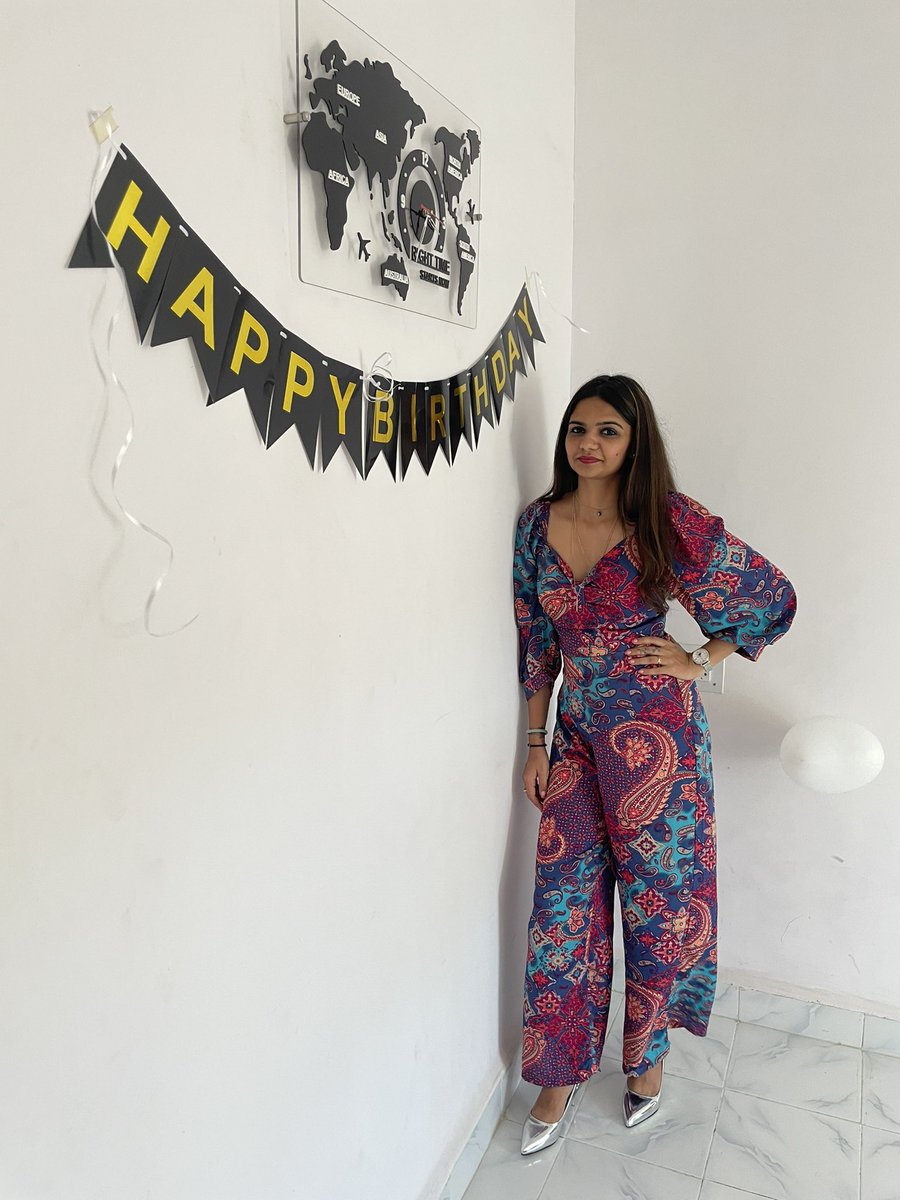 photographernii's tweet photo. To a year that gave me everything that I imagined. Looking forward to next with more enthusiasm, empathy and enjoyment ✨
#RareYetHappyCombination #Bday2023 https://t.co/CzxBF8F399