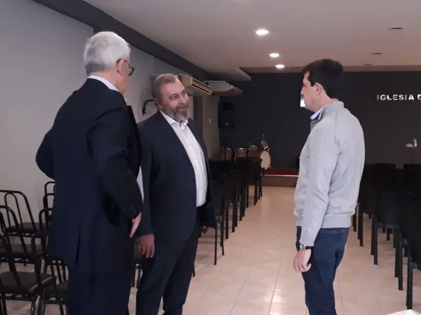 iglesiadelcent's tweet photo. Recibimos la visita del Ministro del Interior de la Nación @wadodecorrido que estuvo conociendo y recorriendo nuestra iglesia muy interesado en el trabajo social que realizamos ❤️🙌

©️ Iglesia del Centro - SdE https://t.co/VfUpEqfjA2