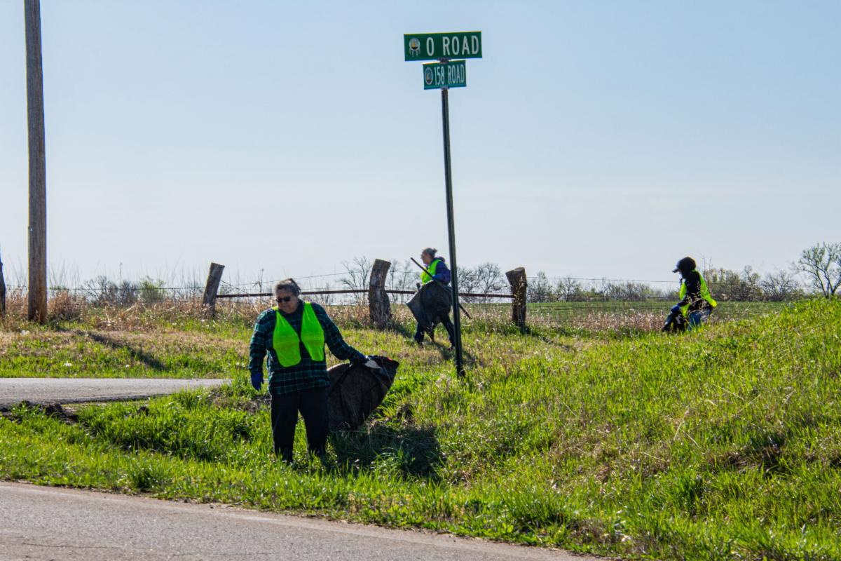 Happy Earth Day! 🌍 The PBPN community celebrated Earth Day early with the annual Roadside Cleanup event yesterday. Picking up trash and keeping our lands clean is just one way to care for the environment. How are you celebrating this Earth Day?