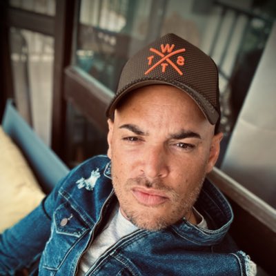 fab280du34's tweet photo. #NouvellePhotoDeProfil https://t.co/XfMeZMdn7l